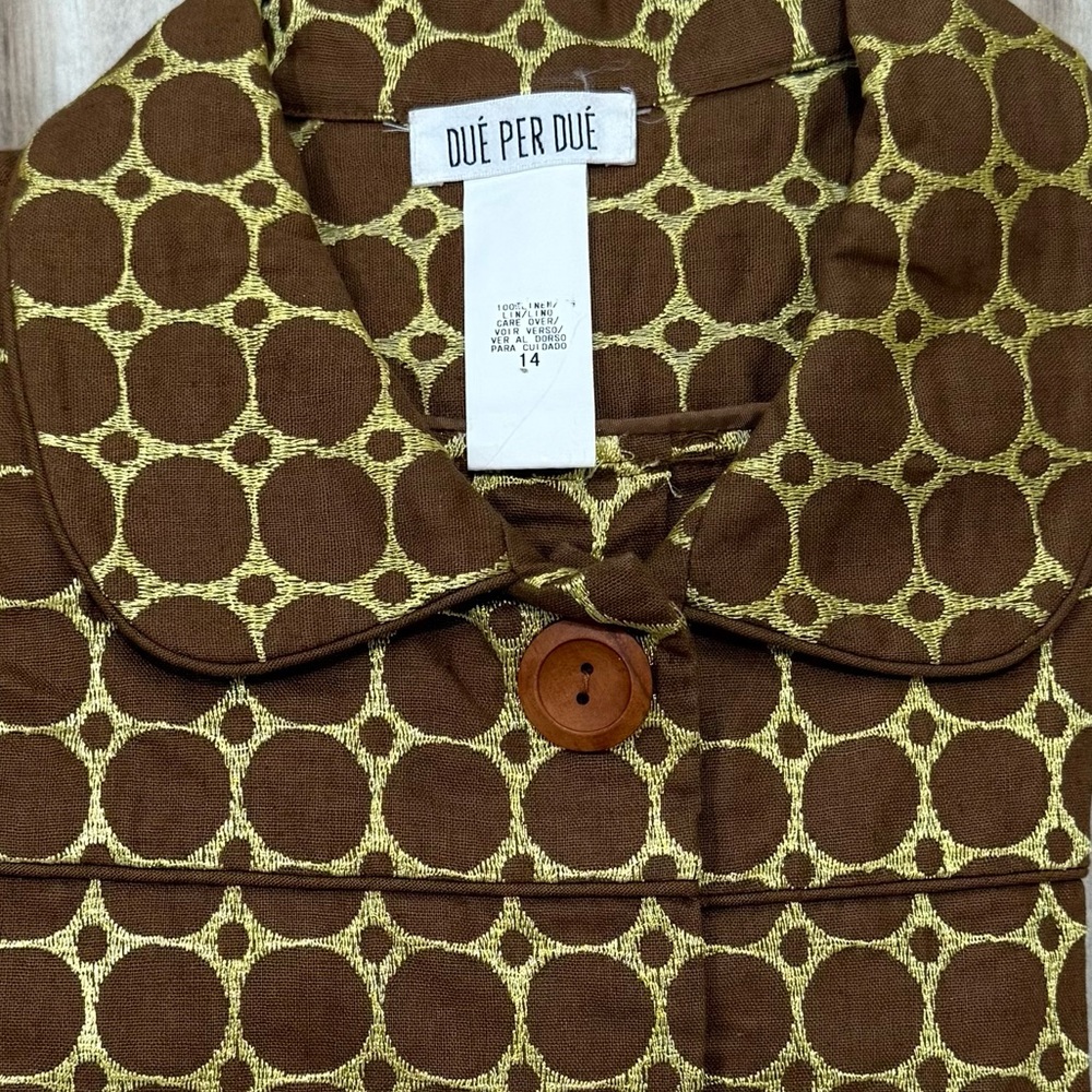 Chic Brown Patterned Women's Blazer - image 3